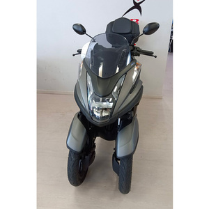 TRICITY 125 con Cilindrata di 150cc - Product Image 2