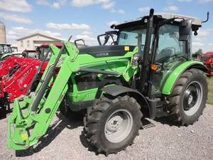 Tractor Agrícola Deutz-Fahr Agrolux 65 Nuevo y Usado con Sistema Hidráulico PTO y Motor Diésel de Bajo Consumo - Product Image 3
