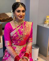Saris Banarasi en Soie de Qualité Supérieure, Look Indien Élégant pour Soirées, Prix de Gros avec Magnifiques Tissages