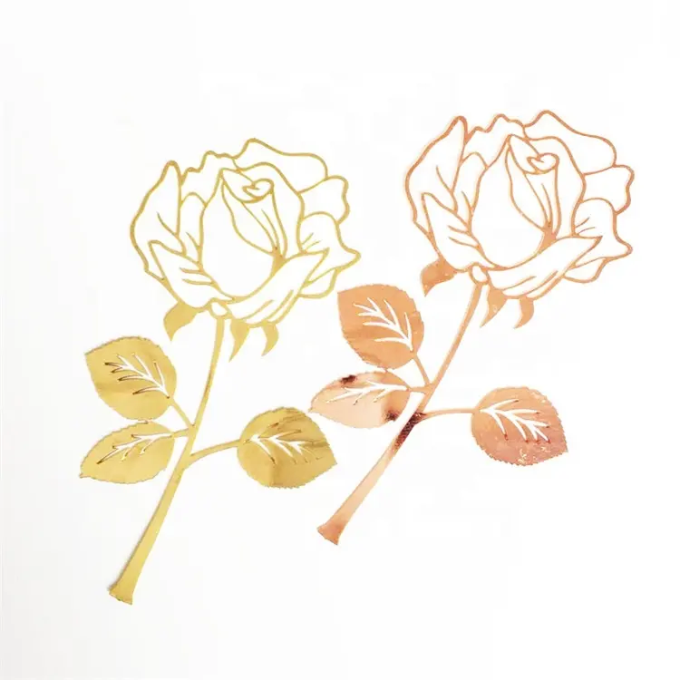 Geburtstags geschenk Anpassung Aushöhlen Rosen form Vergoldete Metall Lesezeichen an Freund