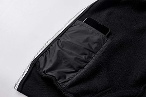 Venta al por mayor de logotipo personalizado de los hombres de cara completa con cremallera chaqueta de lana abrigo en blanco con diamantes de imitación en relieve Sudadera con capucha cremallera invierno poliéster/algodón - Product Image 6