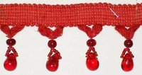 Robe spéciale en cristal perlé faite à la main de couleur personnalisée en gros, dentelle de perles pendantes à frange avec pompon