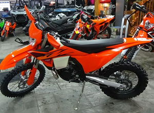 OFERTA DE DROPSHIPPING: Motocicleta Enduro KTM 300XC-W 2026 de 293 CC y 2 Tiempos, 100% Auténtica - Product Image 3