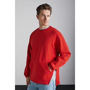 Sudadera GRIMELANGE Santiagos para Hombre con Bolsillo Canguro, Detalle de Cierre y Letras Impresas en la Espalda - Product Image 1