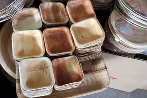 Ecofriendly Material <b>Disposable</b> Palm Leaf <b>Plates</b>/Palm Leaf <b>Plates</b>/Seagrape Leaf Palm From Eco2go Vietnam - Product Image 3