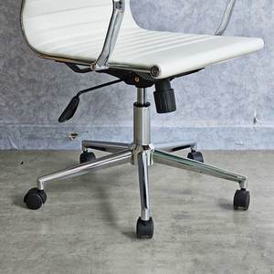 Modern Mid-Back Swivel Office Chair HOM1007-02 Leather Upholstered with Adjustable Height and Headrest for Home and Workshop - Product Image 4