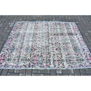 พรมวินเทจขนาด 6x4.3 ฟุต พรมตุรกี พรมขนสัตว์ขอบสีน้ำเงิน - Product Image 1