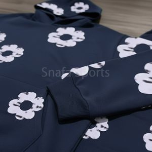 Prix de gros, logo personnalisé, survêtement en denim déchiré, survêtement pour homme, impression gonflée, nouveaux survêtements à capuche pour homme - Product Image 5