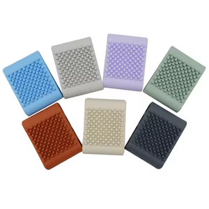 Силиконовая Массажная щетка для мытья головы с мягкой щетиной - Product Image 5