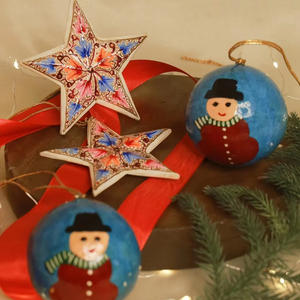Ornements élégants d'arbre de boule de Noël du Cachemire Décorations en mousse de 8 cm Flocage Graphiques perlés Festive Home Vibe Taille personnalisable - Product Image 1