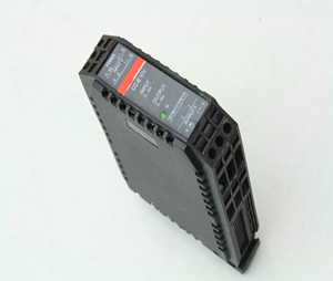 Produit à forte vente 1SVR011710R2100 Convertisseur de signal analogique - Product Image 3