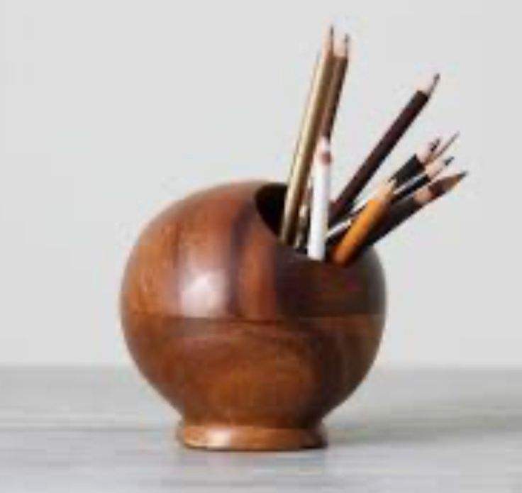 สีน้ำตาล