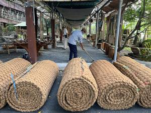 Coir <b>Mat</b> Large <b>Roll</b> for Road Paving Made From Natural Coconut Fiber From Vietnam Manufacturer - Product Image 4