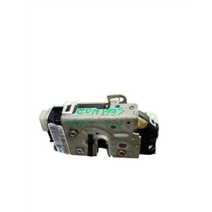 CERRADURA DE PUERTA TRASERA INFERIOR DERECHA JEEP Compass Serie K04589650AE ENE diesel 2200 (11>15) - Product Image 1