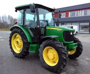Tractor For-John Deere 3046R 2023, Listo para Exportar - Product Image 1