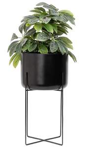 Maceta y maceta de metal de diseño de tendencia con patrones tradicionales y tono rústico perfecto para casas de estilo indio - Product Image 2