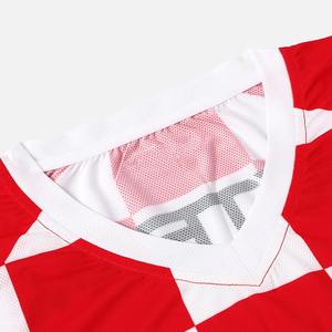 Conjuntos de Uniformes de Fútbol Personalizables de Primera Calidad 2026, Conjunto de Camiseta y Pantalones Cortos, Ropa Deportiva al por Mayor, Conjuntos de Uniformes de Fútbol Sublimados para Hombre - Product Image 2