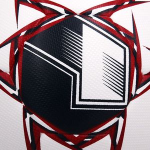 Pallina Futsal Indoor legata termicamente con superficie in pelle sintetica per un basso controllo di rimbalzo, gioco di precisione e sessioni di gioco ricreativo - Product Image 4