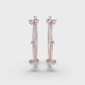 Boucles d'oreilles élégantes en argent sterling 925 plaqué or avec diamants pour femmes Bijoux élégants et simples à un prix abordable en gros - Product Image 2