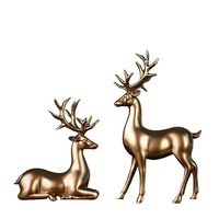Statues de noël en forme de cerf