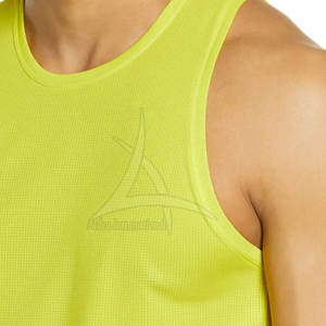 เสื้อกล้ามออกกำลังกายผู้ชายปี 2025 ระบายอากาศได้ดี ผ้าถัก สวมใส่สบาย ออกแบบโลโก้และขนาดได้ตามต้องการ คุณภาพสูง ผ้าฝ้าย 100% ขายดีออนไลน์ - Product Image 5