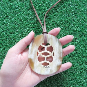 Bonito colgante de cuerno de búfalo de agua de color joyería de moda VP400 - Product Image 2