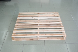 Palette en bois DURABLE personnalisée CP/palette sur mesure/palette en bois naturel provenant d'acacia et de pin - Product Image 6