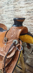 Juego de tachuelas de sillín inglés personalizado de alta calidad, venta al por mayor, sillín de cuero de árbol indio Western Wade para carreras de caballos - Product Image 6