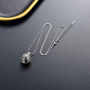 จี้ใส่เถ้ากระดูกทำจากโลหะสแตนเลสสีดำมีขนาดเป็นรูปทรงกลวงสามารถกำหนดขนาดได้เองสำหรับเครื่องประดับสำหรับงานศพส่วนบุคคลของมนุษย์ - Product Image 6