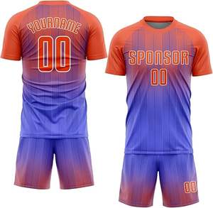 Uniformes de Fútbol de Alta Calidad con Diseño Personalizado, Conjunto Completo, Camisetas Vintage con Estampado por Transferencia de Calor, 100% - Product Image 1