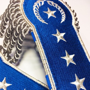 Insignias de hombro de uniforme táctico de seda Vintage alto bordado a mano charreteras encaje personalizado General Ceremonial moda venta - Product Image 3