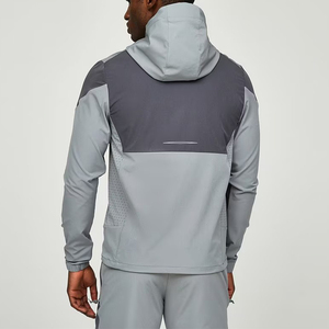 Veste de pluie en PU 220G coupe-vent et résistante à l'eau, style personnalisé en usine, personnalisable pour hommes élégants - Product Image 3