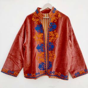 Veste d'hiver décontractée réversible en velours brodé Suzani, écologique, grande taille, avec doublure en coton, design respirant pour femmes - Product Image 5