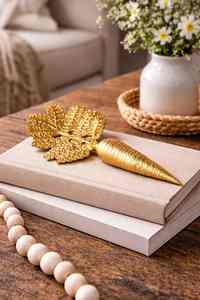 Décoration d'intérieur moderne en aluminium, finition dorée artistique, décoration d'accent pour le salon - Product Image 6