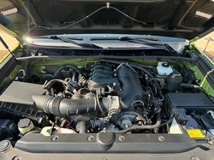 Toyota 4Runner TRD Pro 2022 d'occasion en excellent état, superchargeur Magnuson, finition Lime Rush, 4x4, modifications tout-terrain - Product Image 6