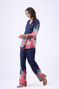 Articles de soirée Sexy Co-Ord Pour femmes en gros Femmes Deux Pièces Impression Co-Ord Party Suit Long Co-Ord Set Silk Pants Shirt Set - Product Image 3