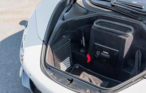 NUEVA OFERTA, USADO RECIENTEMENTE, SEDÁN DE ALTO RENDIMIENTO 720S 2018 DE 4.0L CON DOBLE TURBO Y EXTERIOR DE FIBRA DE CARBONO - Product Image 6