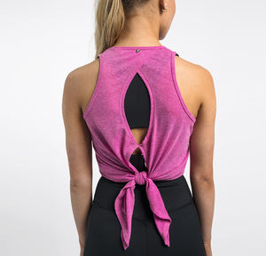 Camisetas sin mangas de entrenamiento personalizadas transpirables antiretráctiles de secado rápido para mujer, camisetas sin mangas de entrenamiento con logotipo personalizado para mujer - Product Image 4