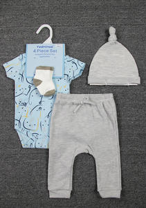 Vestiti per neonato set di <span class=keywords><strong>4</strong></span> pezzi 3-12 <span class=keywords><strong>mesi</strong></span> stampa o-collo pagliaccetto per <span class=keywords><strong>neonati</strong></span> set di vestiti eleganti pantaloni con coulisse in cotone cialda - Product Image 4