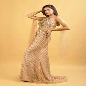 Robe de créateur ornée à la main avec des paillettes et des perles |   Robe de qualité supérieure pour mariages en bord de mer, événements en station balnéaire et exportation - Product Image 5