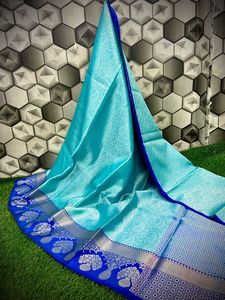 Saris en soie brocart sur mesure fabriqués à partir de tissus de soie pure en vert pour la confection de vêtements pour femmes et aussi pour la décoration intérieure - Product Image 5