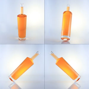 Bouteille de rhum en verre blanc cristal à fond épais régulier de 500ml 700ml 750ml Capacités Vodka Brandy <span class=keywords><strong>Tequila</strong></span> Bouchon en liège spécial - Product Image 2