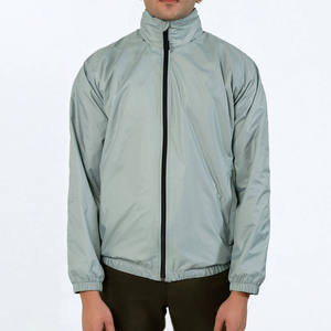 Veste d'extérieur à capuche zippée intégrale, grande taille, imperméable, avec logo personnalisé, pour homme, veste coupe-vent unie avec couleur contrastée pour homme - Product Image 2