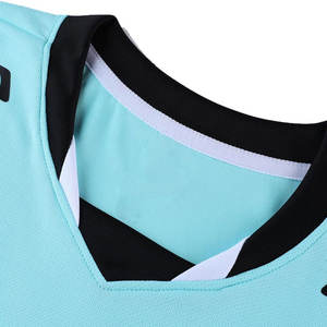 Uniforme de fútbol personalizado de alta calidad para adultos Ropa deportiva fabricada en fábrica en colores personalizados Servicio OEM - Product Image 2