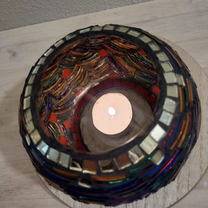 Fournisseur de premier plan de mosaïques de cire d'abeille multicolores personnalisées - Design moderne, hautement parfumées, faites à la main pour les célébrations de Noël - Product Image 1