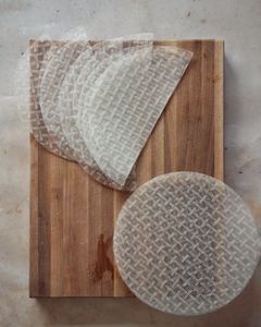 Hojas de arroz blancas redondas de papel de arroz para proveedor de envoltura de rollo de Primavera de Vietnam - Product Image 3