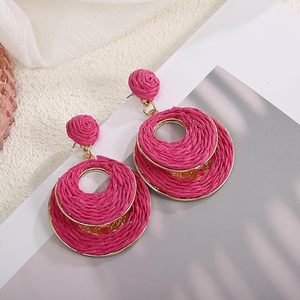 ต่างหูห่วงปาล์มทำด้วยมือสำหรับผู้หญิงเครื่องประดับแบบห้อยสไตล์โบฮีเมียนน้ำหนักเบาวันหยุดพักผ่อนชายหาดในฤดูร้อนดีไซน์แบบฟางทรงรีทรงกลม - Product Image 4