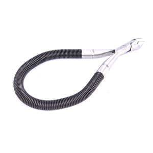 ที่ตัดหนังกำพร้าแบบสปริง Grip & Snip พร้อมที่ทำความสะอาด กำจัดหนังกำพร้าที่ตายแล้ว ช่วยแก้ปัญหาเล็บขบ ติดตั้งง่าย ใช้สำหรับทำเล็บ - Product Image 5