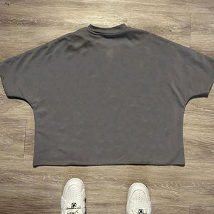 T-shirt graphique streetwear personnalisé, coupe ample, lavage vintage, design hip-hop, tissu en coton lourd - Product Image 4