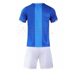 Costume d'uniforme de football d'équipe par sublimation personnalisé de dernière conception Vêtements de sport de haut Uniforme de football Maillot de football le plus vendu - Product Image 3